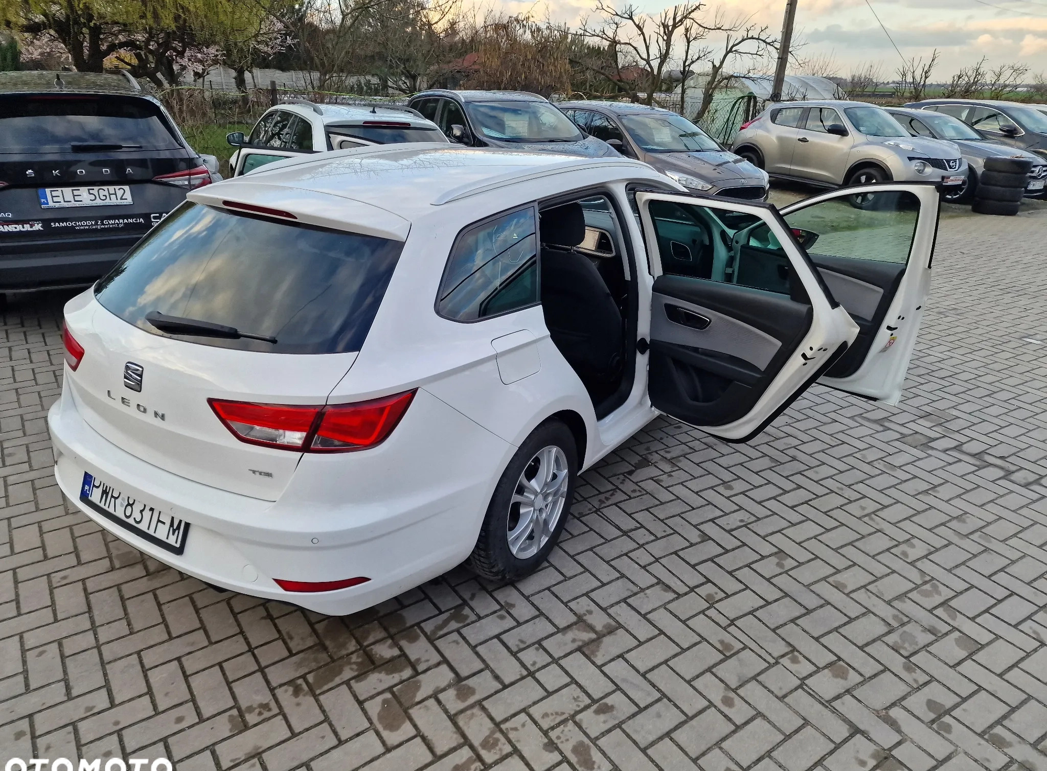 Seat Leon cena 41900 przebieg: 74000, rok produkcji 2018 z Lidzbark Warmiński małe 562